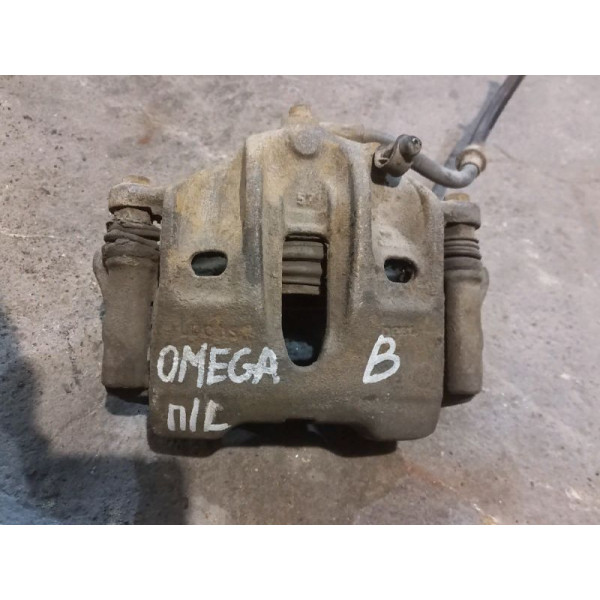 Тормозной суппорт передняя левая Opel Omega B