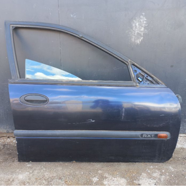 Carstocks Дверь передняя правая Renault Laguna 1