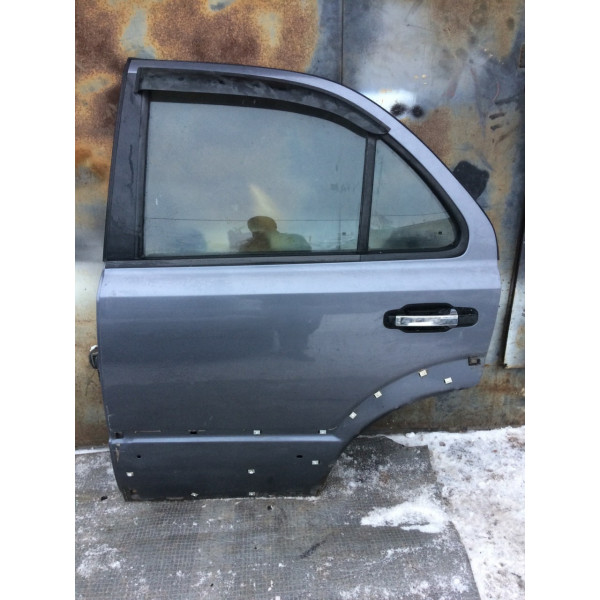 Дверь задняя левая Kia Sorento 1