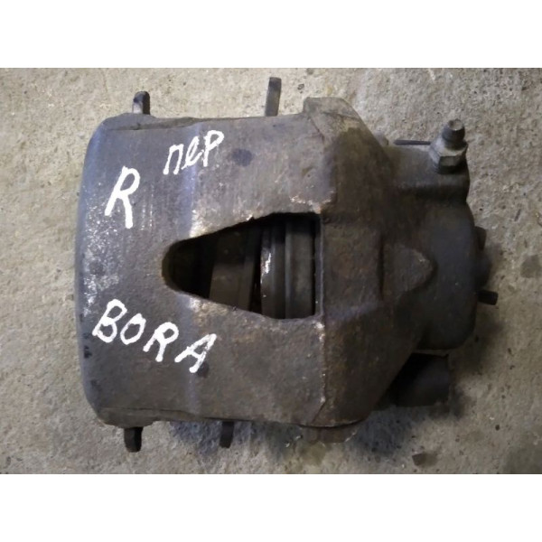Carstocks Суппорт передний правый Volkswagen Bora Jetta 4 Golf 4